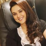 بیوگرافی پریتی زینتا (بازیگر زیبای هندی) +عکس همسر آمریکایی اش Gene Goodenough, Preity Zinta, بازیگر زیبای هندی, بازیگران هندی و همسرانشان, بیوگرافی پریتی زینتا, نام بازیگران زن هندی با عکس, همسر پریتی زینتا