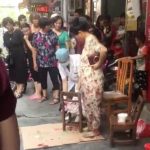 زایمان عجیب و باورنکردنی یک زن باردار وسط خیابان! + تصاویر درد زایمان, زایمان به انگلیسی, زایمان در خارج از کشور, زایمان طبیعی بدون سانسور, زایمان عجیب, عکس اتاق زایمان, عکس زایمان