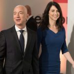 همسر و فرزندان جف بزوس (ثروتمندترین فرد جهان) +زندگینامه Jeff Bezos, MacKenzie Bezos, اسامی ثروتمندان آمریکا, اسامی ثروتمندان جهان, اسامی میلیاردرهای جهان, بزوس اکسپدیشنز, بلو اوریجین چیست, بیوگرافی جف بزوس, بیوگرافی مکنزی بزوس, ثروت جف بزوس, ثروتمندترین افراد جهان, ثروتمندترین مرد جهان, راز موفقیت ثروتمندان, شرکت آمازون, فرزندان جف بزوس, مالک روزنامه واشنگتن پست, مالک سایت آمازون, مدیرعامل آمازون, همسر ثروتمند, همسر جف بزوس