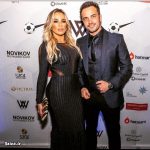 فالکائو و همسرش +عکس و بیوگرافی Falcao, بهترین بازیکن فوتسال, بیوگرافی فالکائو فوتسال, سلبریتی های معروف دنیا, همسر فالکائو, همسر فوتبالیستها