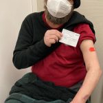 حمیدرضا صدر کدام واکسن کرونا را تزریق کرده بود؟ اینستاگرام دکتر حمیدرضا صدر, بیوگرافی حمیدرضا صدر, حمیدرضا صدر, خانواده حمیدرضا صدر, غزاله صدر کیست, فایزر چیست, فایزر واکسن کرونا