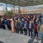 عکس پدر و مادر محسن قاسمی در مراسم تشییع جنازه اخبار بروجرد, بیوگرافی محسن قاسمی, تشییع جنازه افراد معروف, خانواده محسن قاسمی, محسن قاسمی