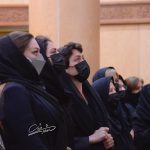 بازیگران در مراسم ختم مادر مارال فرجاد +عکس اینستاگرام مارال فرجاد, عکس های مونا فرجاد, مارال فرجاد, مسجد جامع شهرک غرب, منیژه افشاری کیست, مونا فرجاد, همسر جلیل فرجاد, همسر منیژه افشاری
