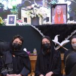 بازیگران در مراسم ختم مادر مارال فرجاد +عکس اینستاگرام مارال فرجاد, عکس های مونا فرجاد, مارال فرجاد, مسجد جامع شهرک غرب, منیژه افشاری کیست, مونا فرجاد, همسر جلیل فرجاد, همسر منیژه افشاری