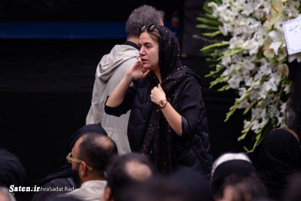 ستاره پسیانی در مراسم تشییع پدرش +عکس اینستاگرام ستاره پسیانی, بیوگرافی ستاره پسیانی, خانواده آتیلا پسیانی, دختر آتیلا پسیانی, ستاره پسیانی, عکس جدید بازیگران